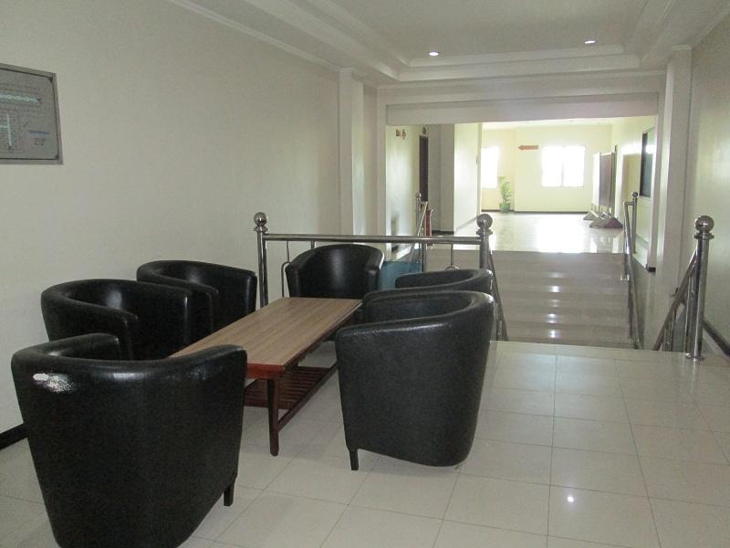 Merpati Hotel Pontianak Kültér fotó